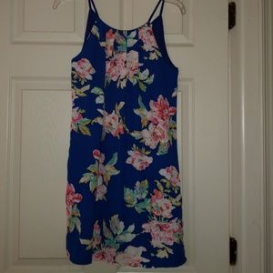 NWOT Size Small Monteau Summer Floral Dress
